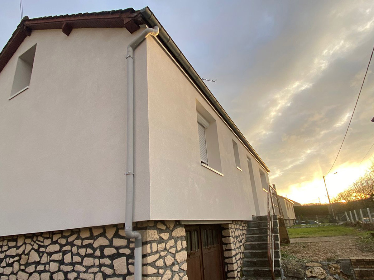 Photo d'une isolation thermique extérieure par Futur Home